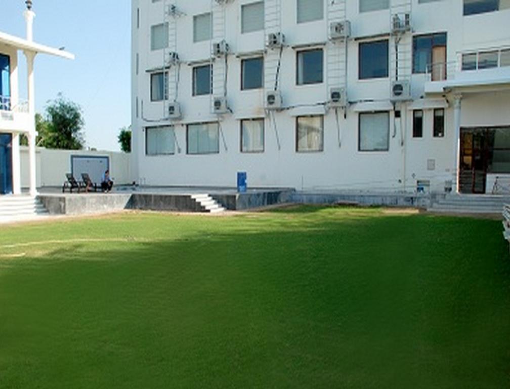 La Premier Spa And Resort Amer Dış mekan fotoğraf